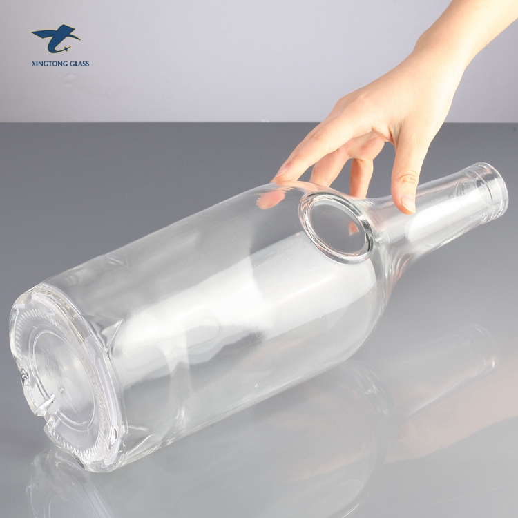 1.5L Factory Promotion Quality Custom Glass Bottle For Liquor