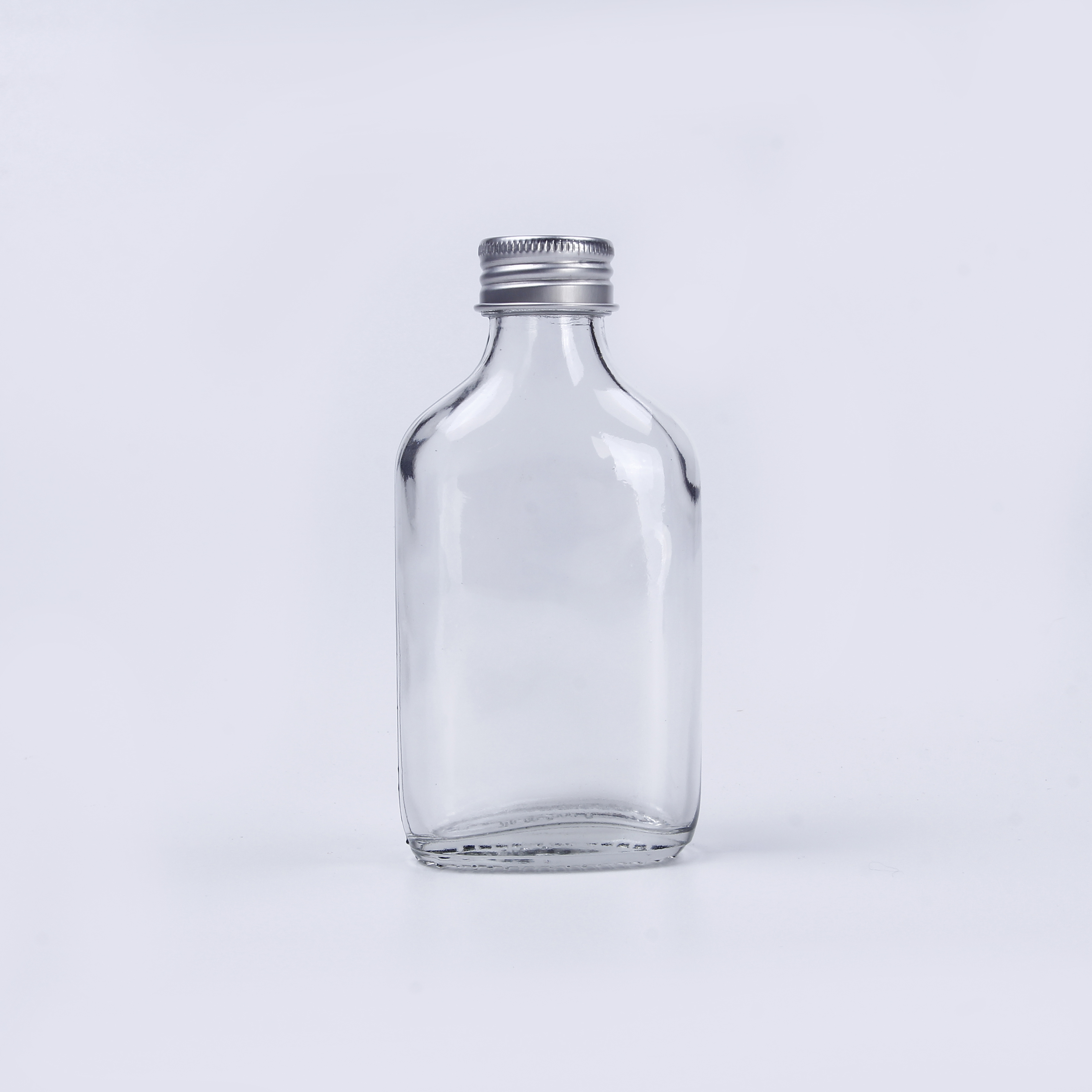 100 ml 200 ml 250 ml 500 ml Clear Flat Hip Flask Beverage Packing Cold Brew Coffee Whisky Glass Bottles For Liquor Tea