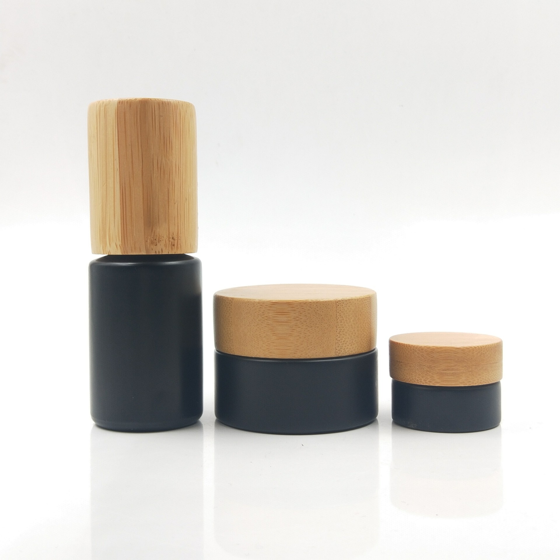 100% recyclable frosted dark glass bamboo jar with bamboo gilass lid