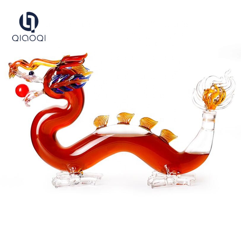 1000ml Chinese colored glass Dragon shape empty glass wine bottle for wine