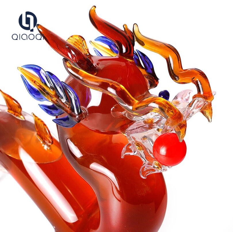 1000ml Chinese colored glass Dragon shape empty glass wine bottle for wine