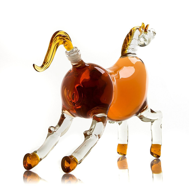 1000ml Handmade Zodiac Horse Animal Shaped Glass Bottle for Brandy / Glass Animal Bottle / Buffalo Glass Bottle