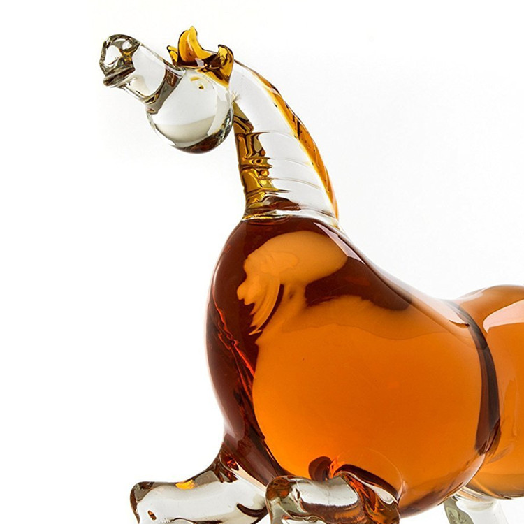 1000ml Handmade Zodiac Horse Animal Shaped Glass Bottle for Brandy / Glass Animal Bottle / Buffalo Glass Bottle
