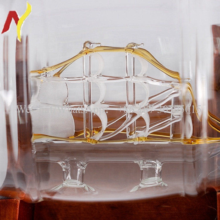 1000ml Wooden barrel shape bottle liquor bottles empty glass wine bottle for vodka and whisky