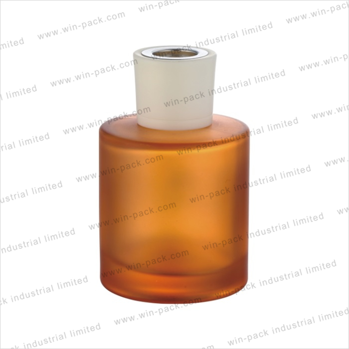 100ml 130ml perfume glass bottle with black wooden cap and stopper