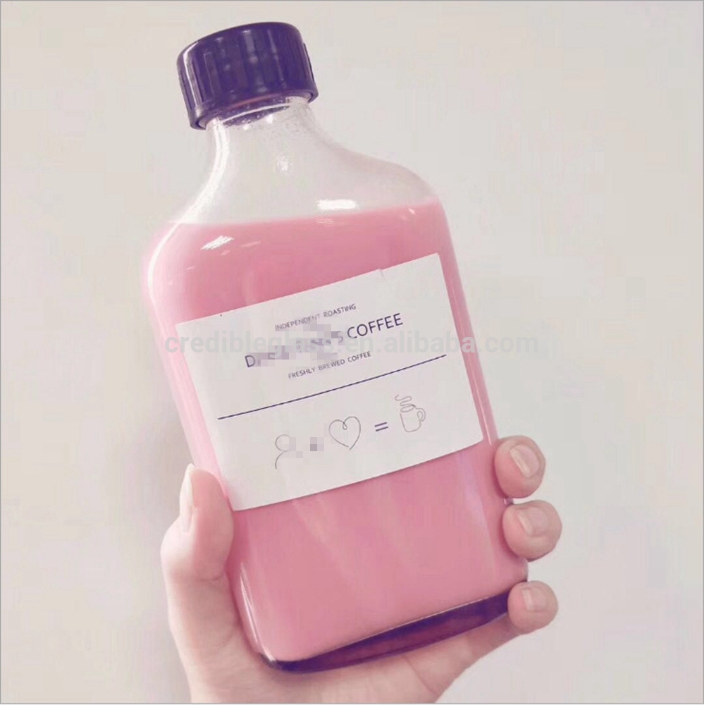 100ml 200ml 250ml flat beverage coffee water glass bottle with screw lid and sticker label