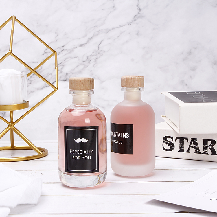 100ml 250ml 375ml 500ml Frosted Round Coffee Beverage Juice Bottle Hot Sauce Gin Glass Bottle With Cork