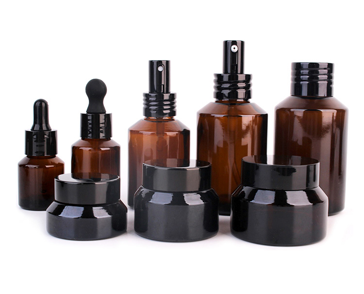 100ml 3oz Amber cosmetic packaging glass spray bottle with pump sprayer