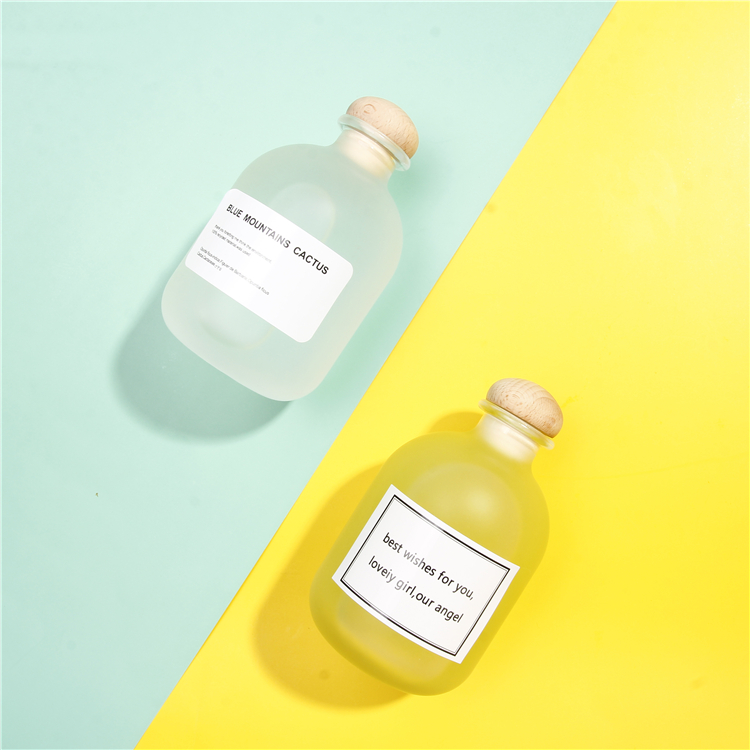 100ml Frosted Round Glass Bottle With Wooden Cork Ball Shape For Beverage Colorful Juice High Flint Glass