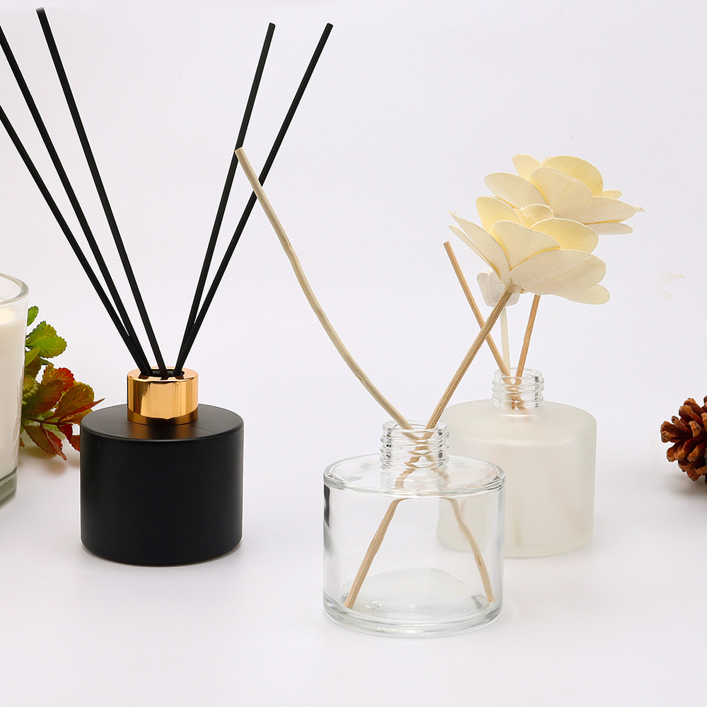 100ml Luxury Aromatherapy Spreader Matte Black Frosted White Glass Reed Diffuser Bottle