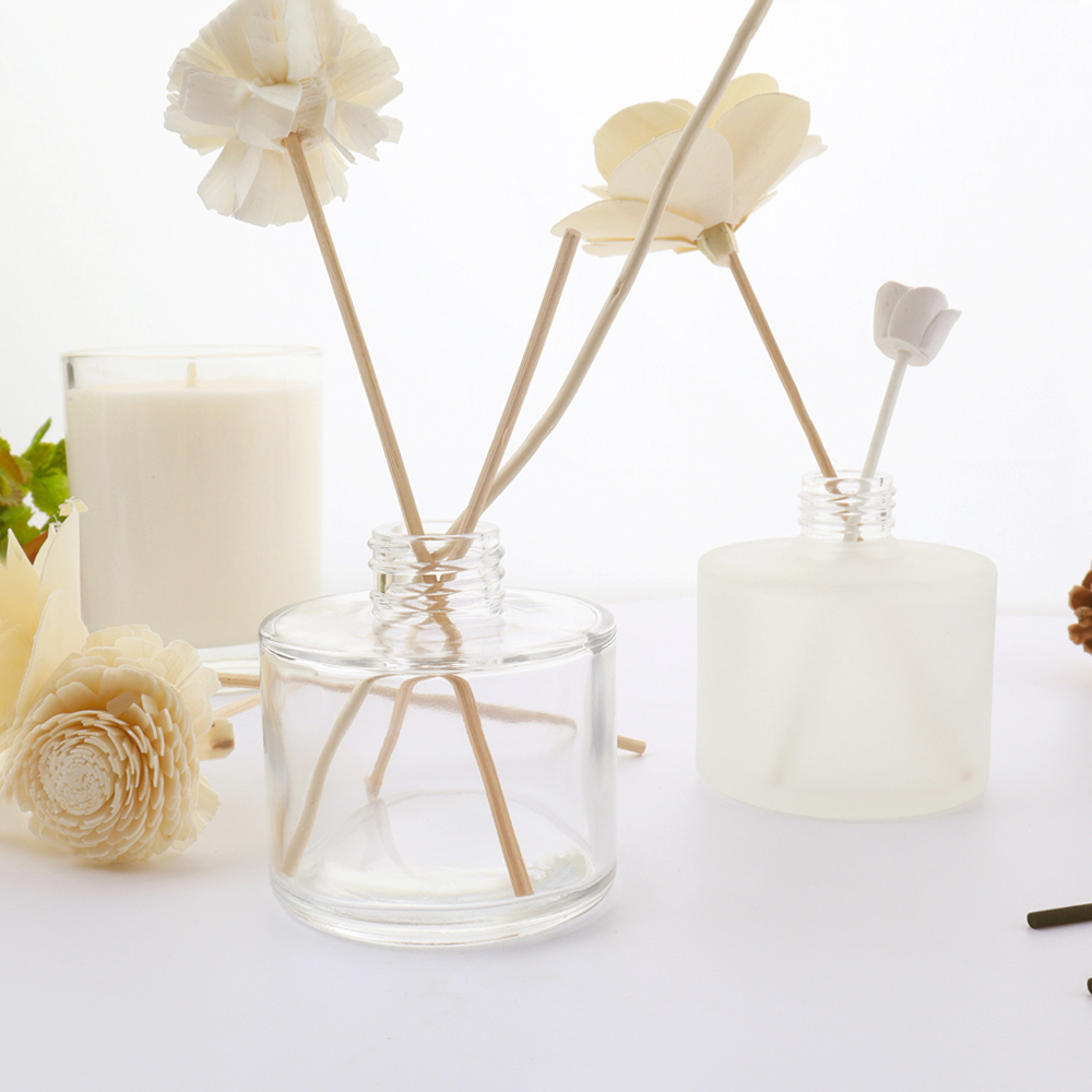 100ml Luxury Aromatherapy Spreader Matte Black Frosted White Glass Reed Diffuser Bottle