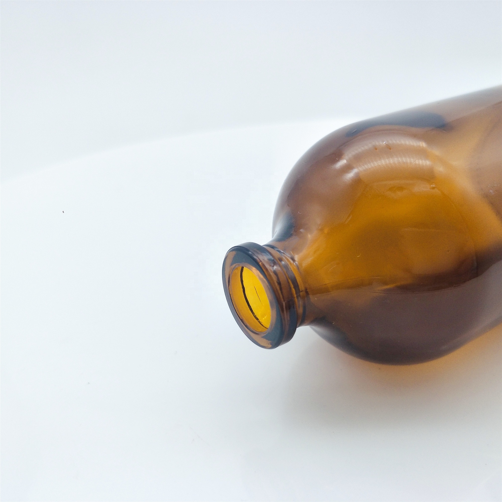 100ml amber molded glass vial