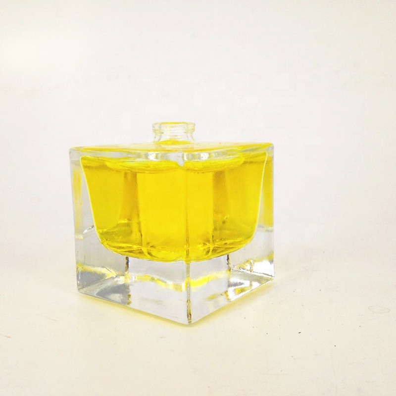 100ml clear square shaped perfume glass bottle with black square cap