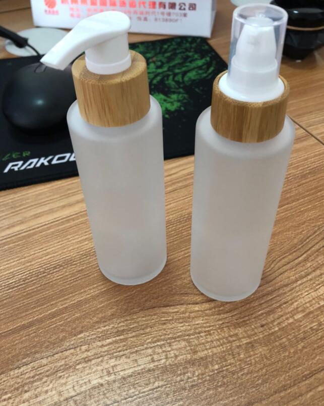 100ml frosted glass cosmetic spray bottle with bamboo pump