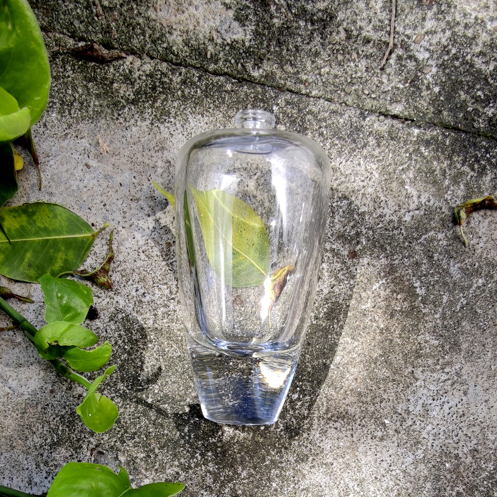 100ml reliable suppler customisable logo arabic style antique spray atomizer black green clear perfume bottle glass wholesale