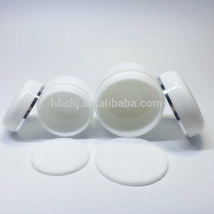 10g 20g 50g 100g 150g 200g 250g cosmetic cream container White PP plastic jar with silver edge dome lid