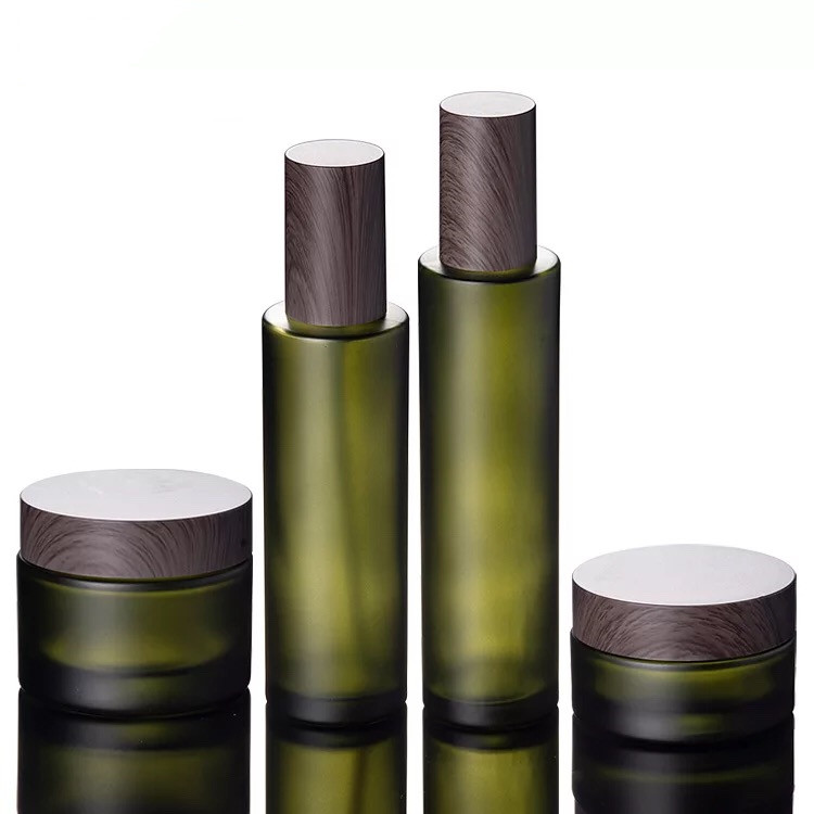 10g 20g 50g colourful spray and roller bottle set cosmetic glass bottles series/container packing set for skin care