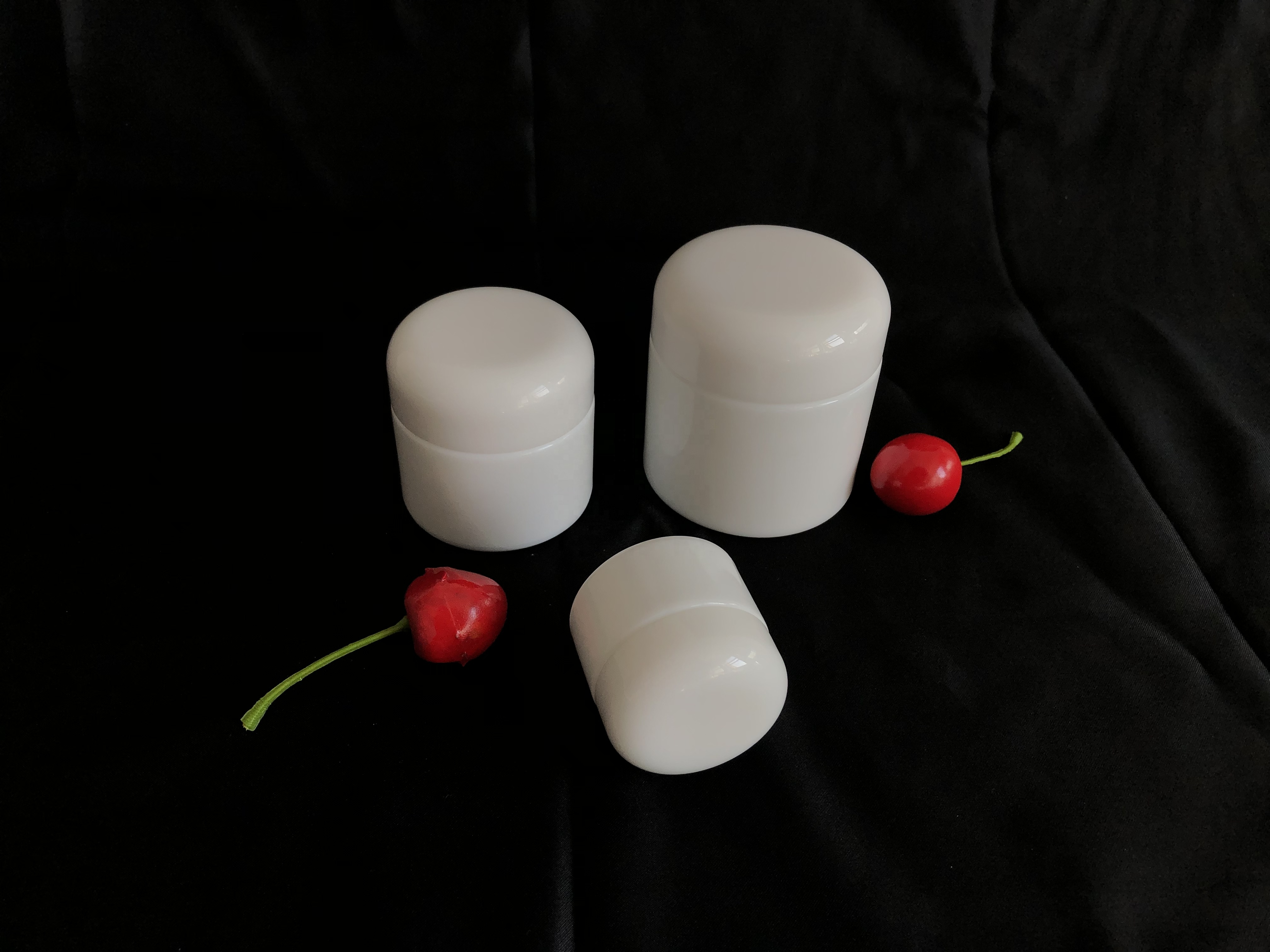 10g 50g 100g round white porcelain face cosmetic cream jar