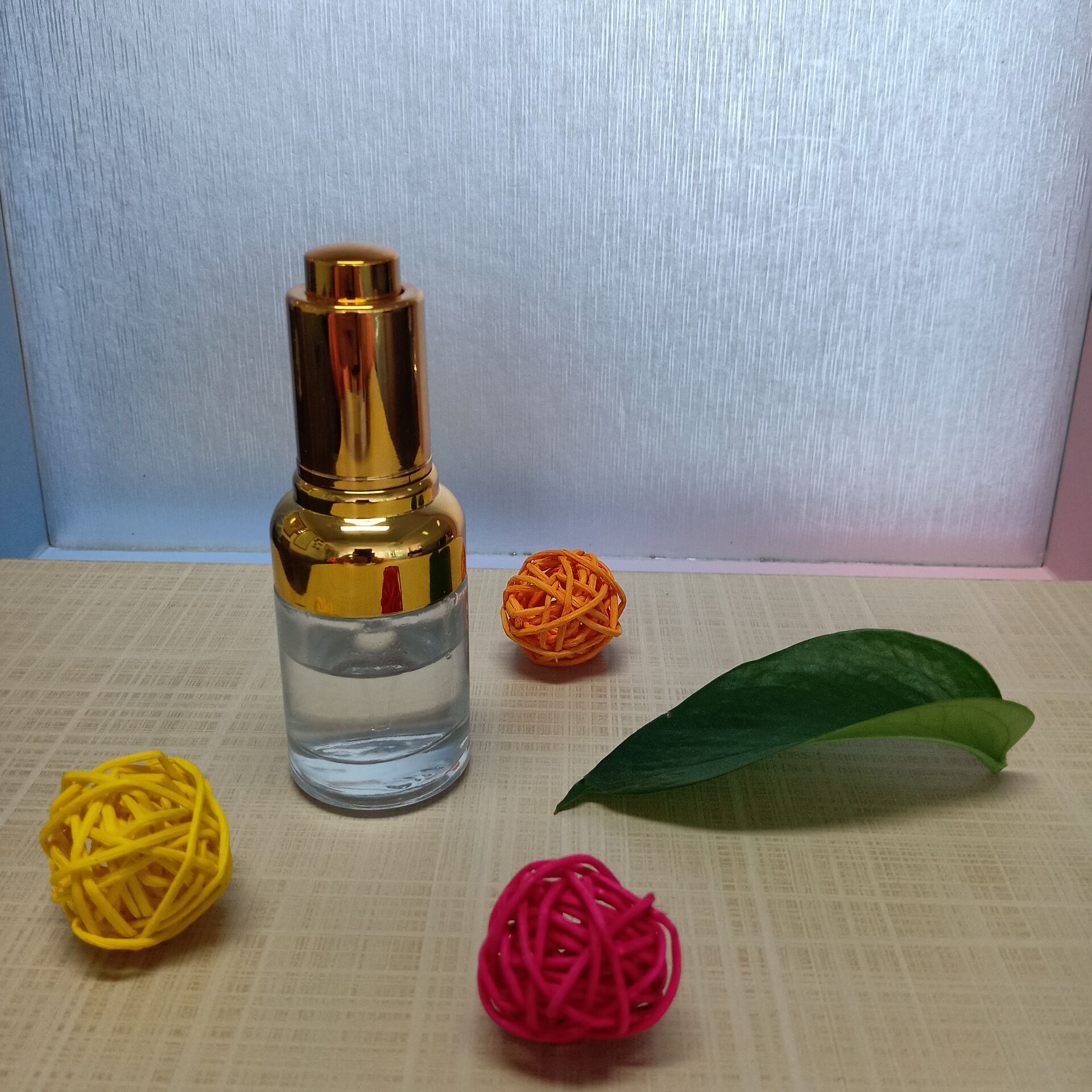 10ml 15 ml 30ml 30 ml 50 ml rotary drip pump automatic black frosted matte round essential oil vacuum serum bottle pump dropper