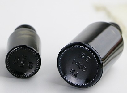 10ml 15ml 20ml 30ml 50ml 100ml Glossy Black Boston Round Essential Oil Glass Bottles with Pipette Droppers Orifice Reducers