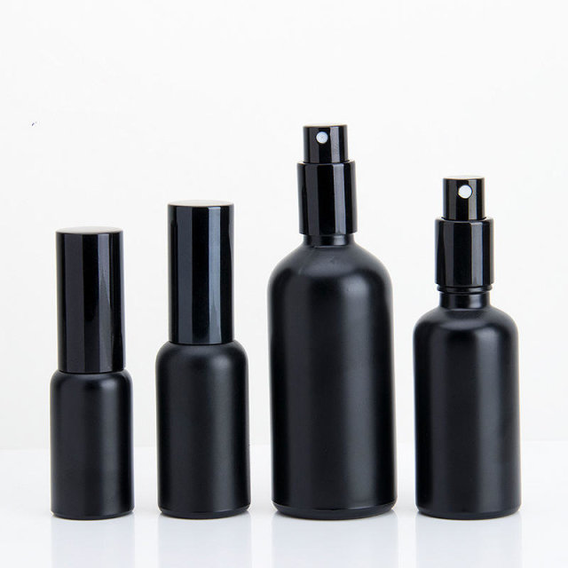 10ml 15ml 20ml Electroplated black lotion spray bottle glass essential Oil Bottle with lotion and spray pump