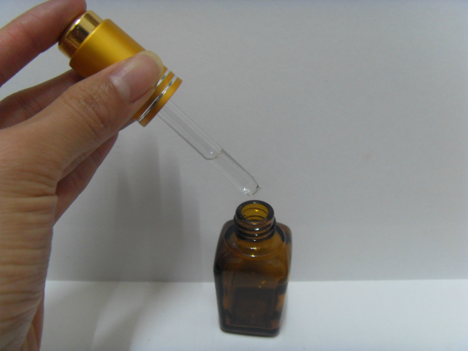 10ml 20ml 30ml 50ml 100ml essential oil clear amber glass square dropper bottle
