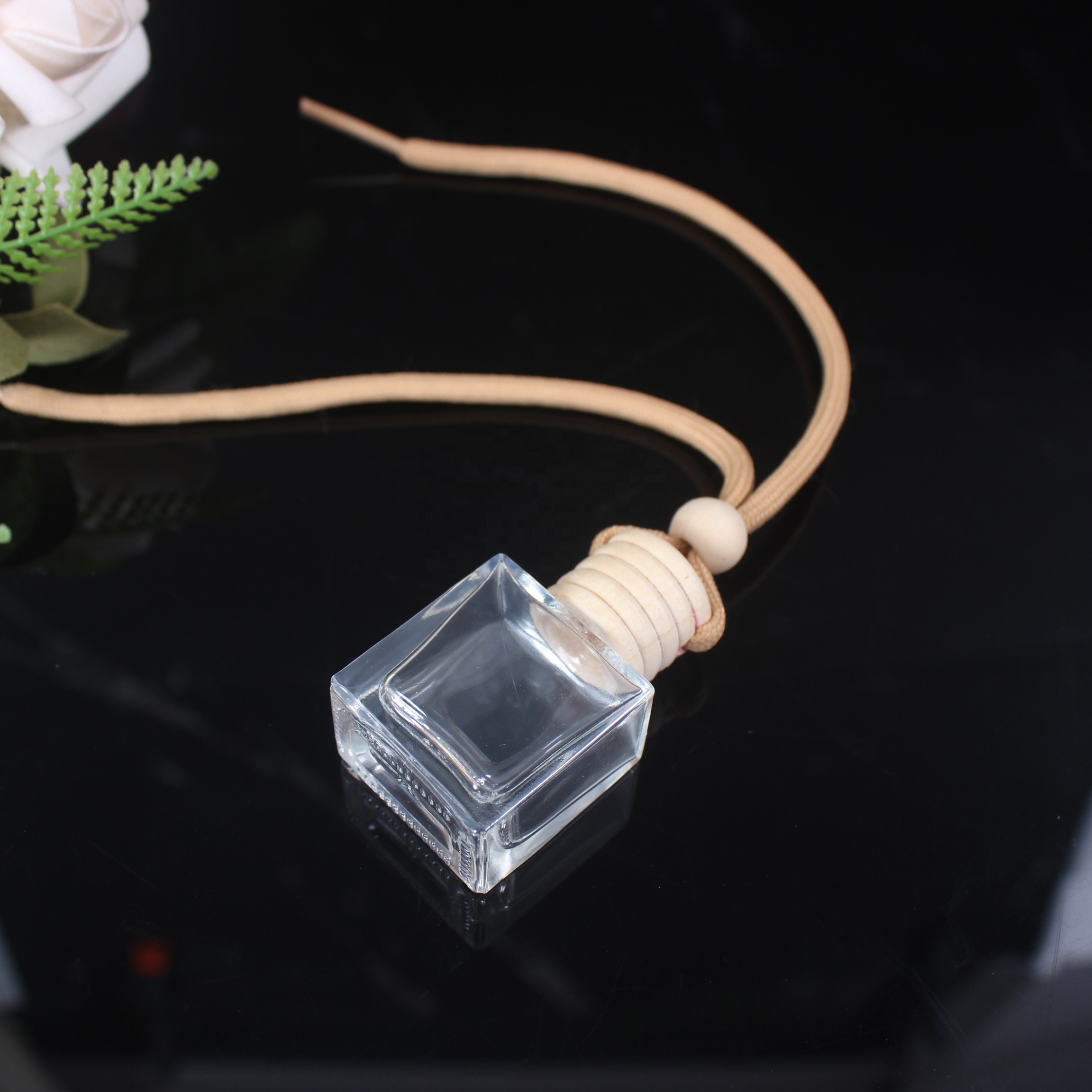 10ml fragrant oil hanging bottle logo perfume bottle square empty auto clear glass perfume container car air freshener