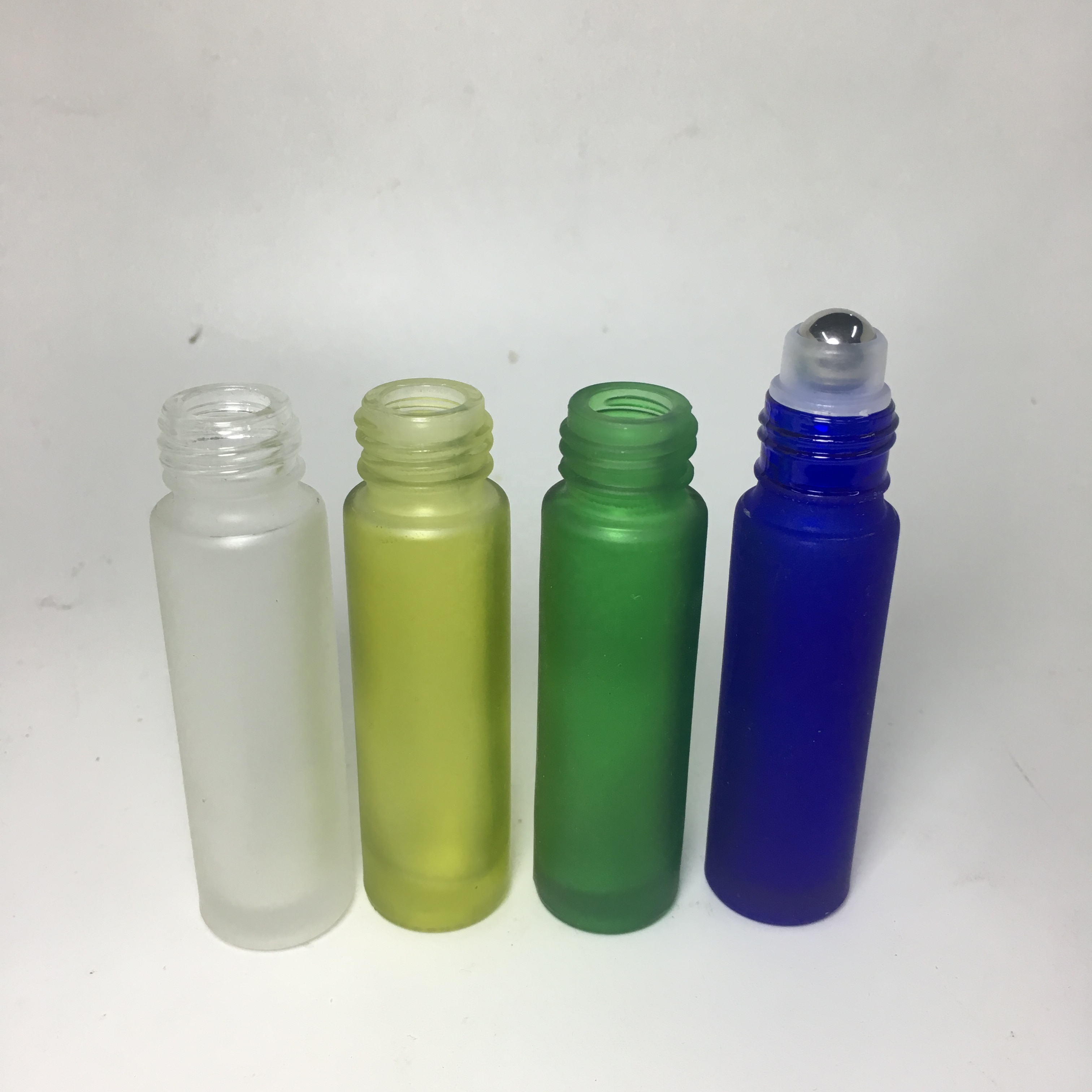 10ml frosted cosmetic empty glass perfume roll on bottle with stainless steel metal roller ball,or plastic roller ball