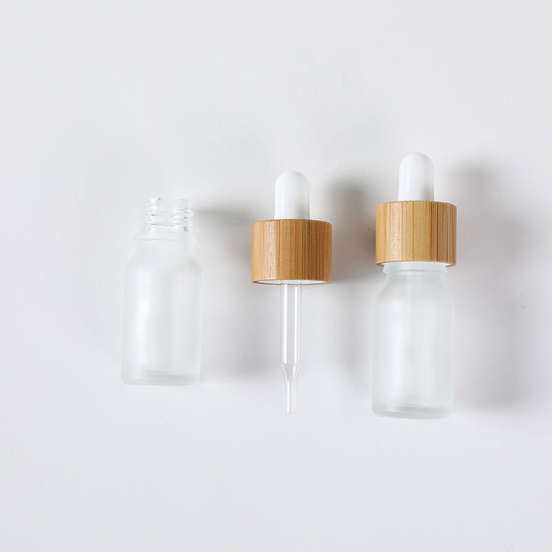 10ml frosted essential oil glass bottle with bamboo lid/ dropper bottle with bamboo cap