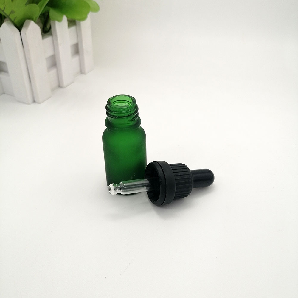 10ml green essential oil Frosted bottle Matte glass bottle dropper With plastic anti-theft lid
