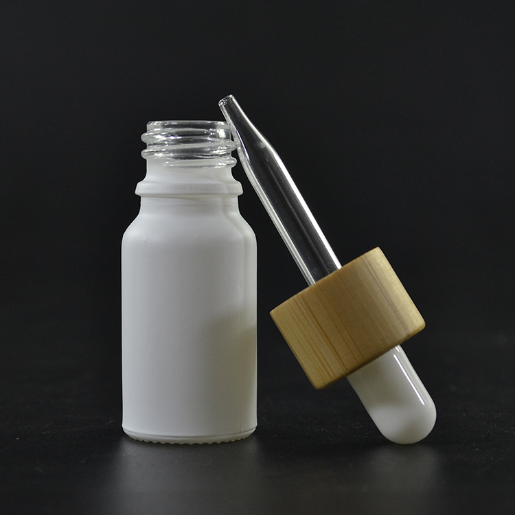 10ml matte white black red essential oil frosted glass dropper bottle with bamboo cap wholesales
