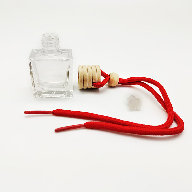 10ml red string and metal clip hanging car glass diffuser bottle