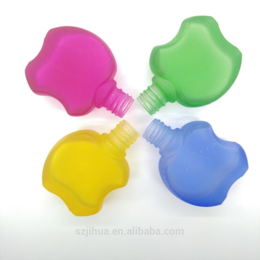 10ml wholesale Stock Apple Shape Empty car air fresh glass bottle Car Pendant Perfume Bottle