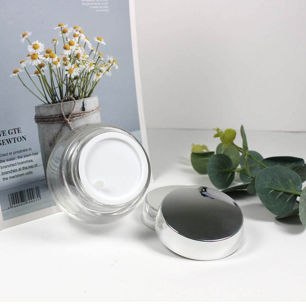 120g high-capacity Empty glass jar cosmetic clear glass jar with silver and golden covers