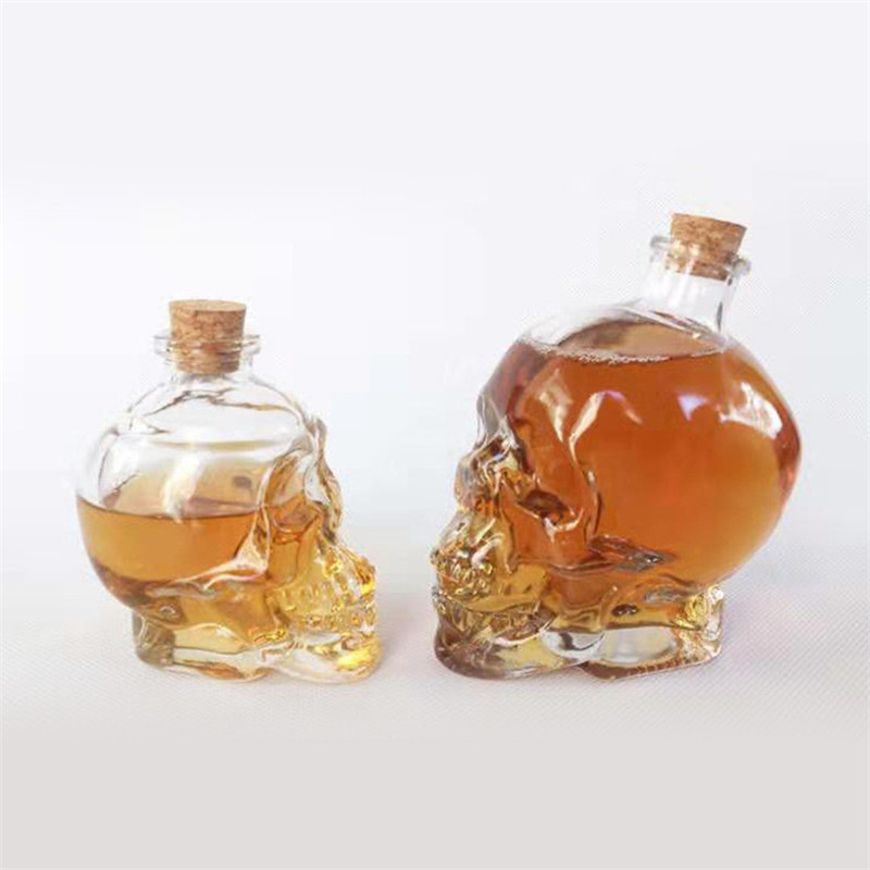 120ml 200ml 400ml 750ml creative skull drinking glass bottle for liquor empty glass wine bottle with cork for vodka and whisky