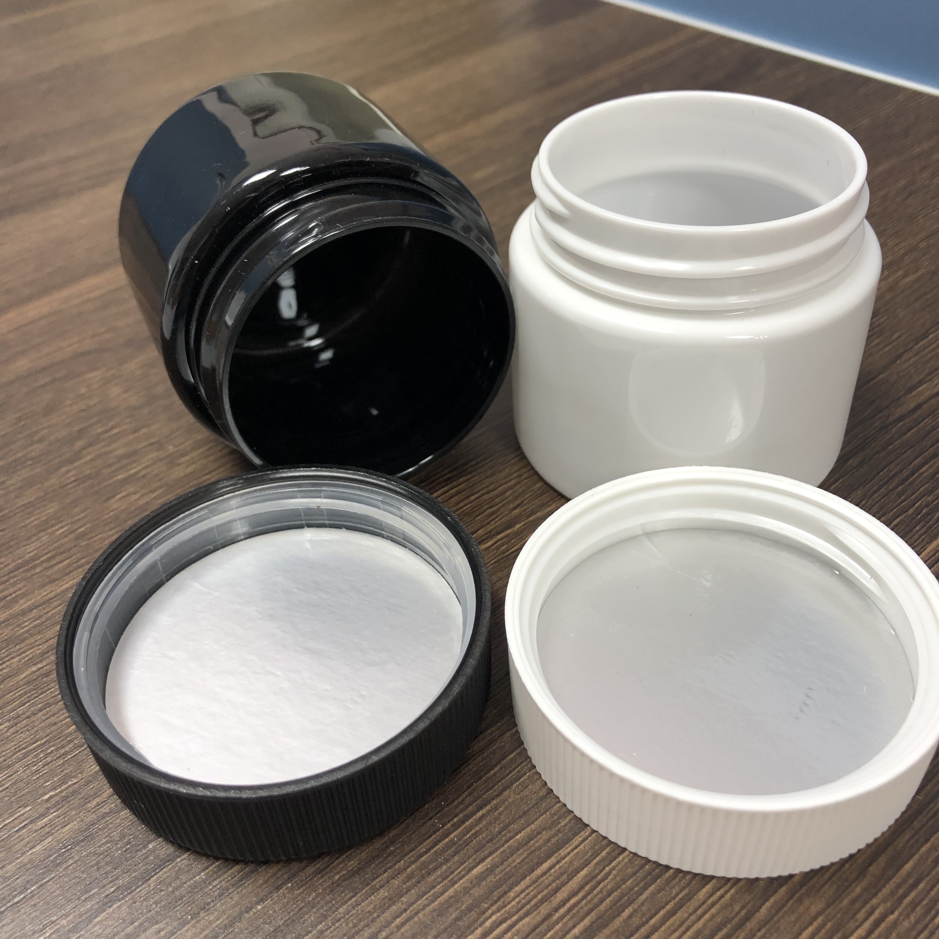 120ml 4oz CRC PET Jar Childproof PET jar Plastic Cylinder Medicine Pharma Jar Opaque color with Press Cap Wholesale