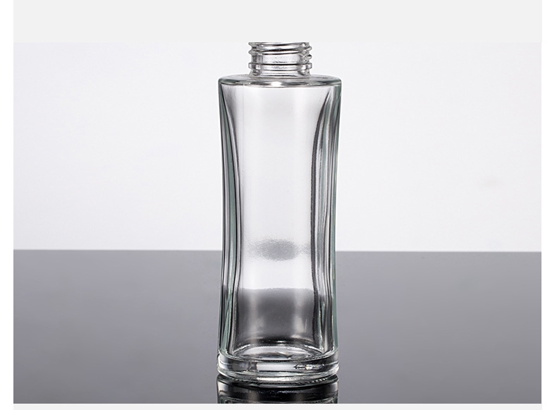 120ml cosmetic pump glass bottles with white color for gold cap