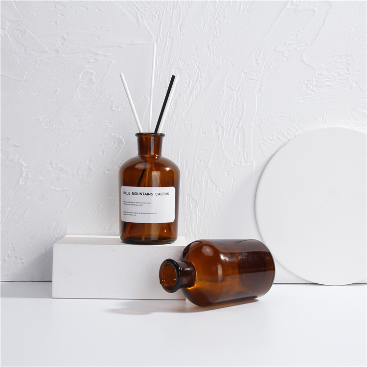 125ml 250ml 500ml Amber Diffuser Wide Mouth Glass Bottle For Perfume Label Sticker Popular Style