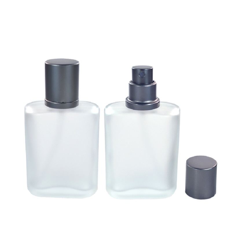 126pc 50ml square shape frosted glass perfume bottle with silver grey spray pump