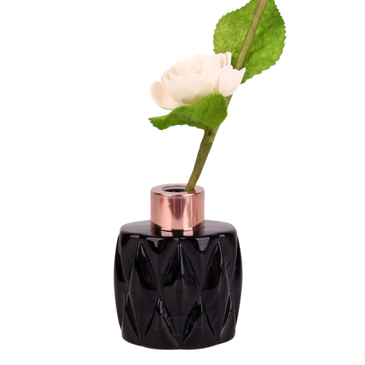 140ml empty refillable glass fragrance aroma reed diffuser bottle with carving design