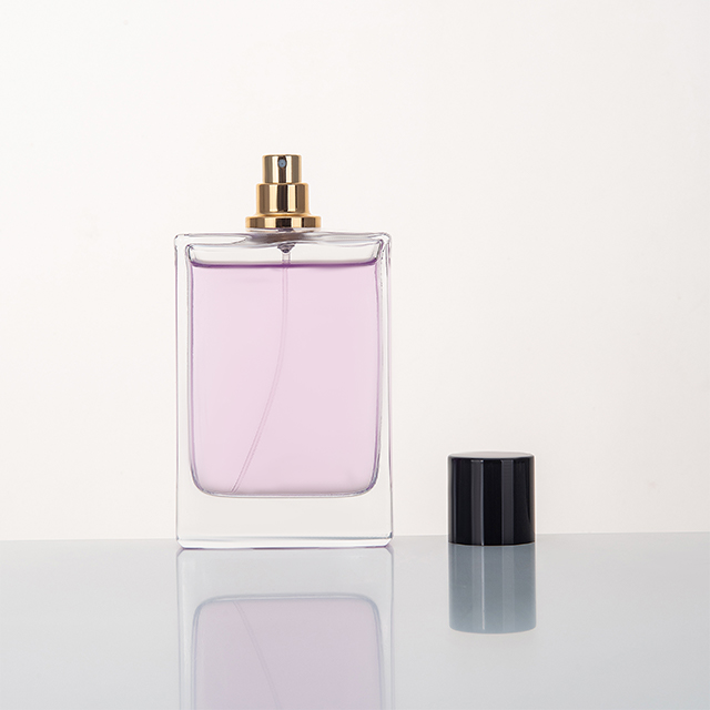 15 Atomiser Free Sample Wholesale Manufacturer Cosmetic Packaging Empty Glass Spray Bottle Perfume Powder Pump