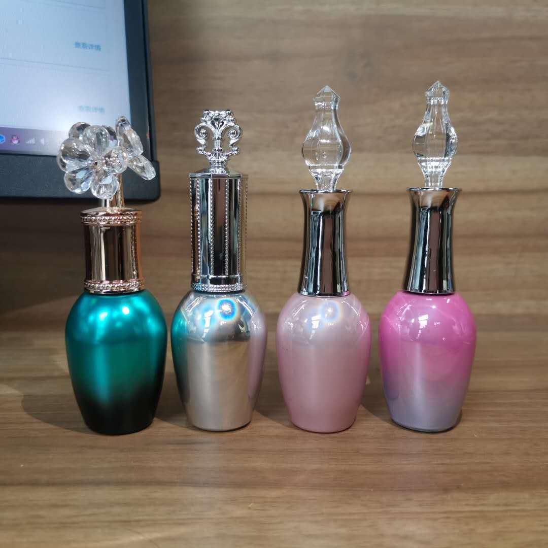 15 ml Empty Gel Nail Polish Bottle WithCheap Wholesale Price
