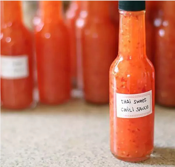 150ml 180ml 250ml Bulk chili sauce glass bottle, glass hot sauce bottle with plastic lid