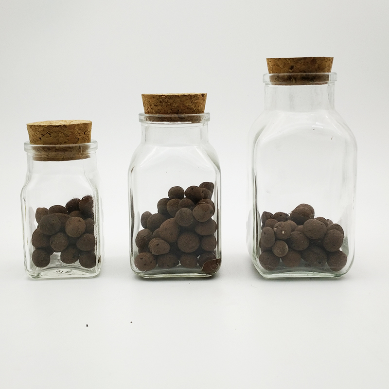 150ml 280ml 450ml Square seasoning spice glass jar with wooden cork lid