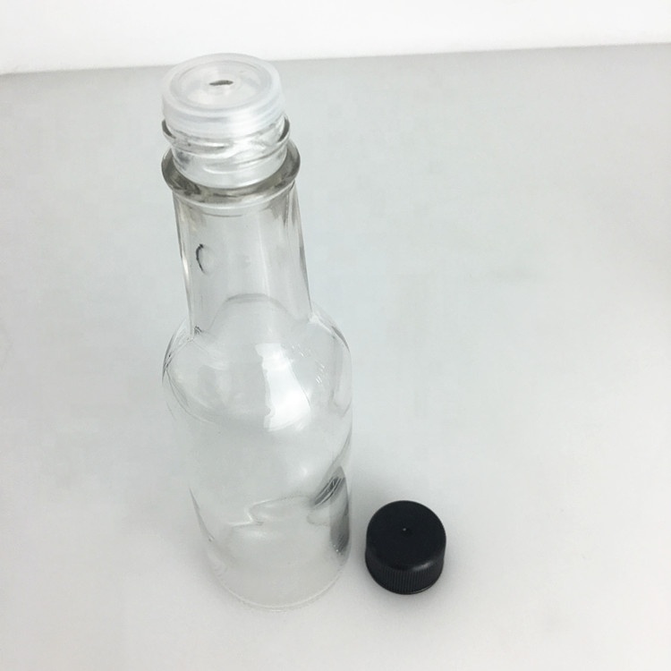 150ml 5oz clear glass woozy hot sauce bottle with plastic screw lid