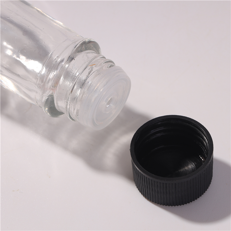 150ml Sauce Glass Bottle With Wide Plastic Black Cover Kitchen BBQ Classic Bottle Type Flint Glass Bottle