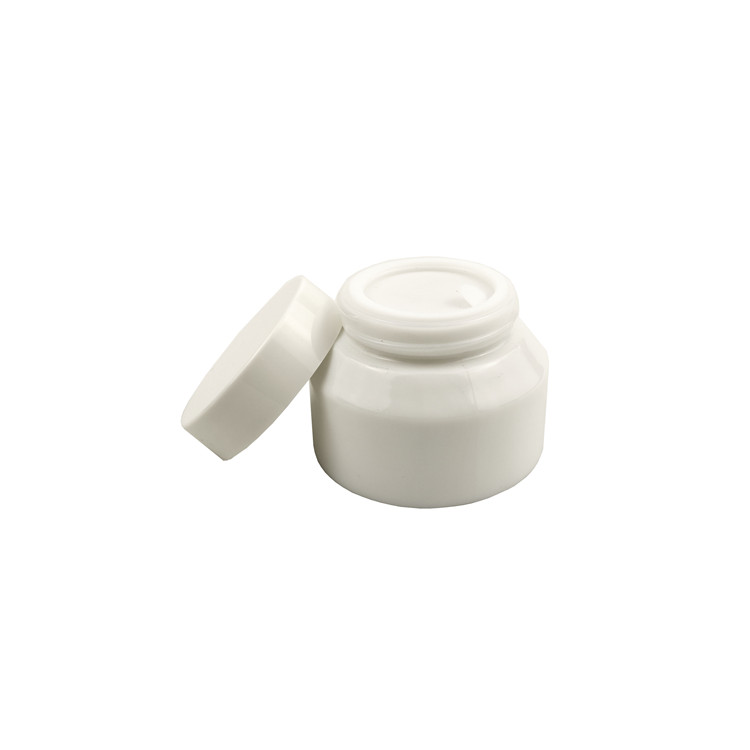 15g 30g 50g 100g 1oz 1.7oz 2.1oz 3.3oz slanted shoulder jar opal white ceramic glass skin cream jar cosmetic with white lid