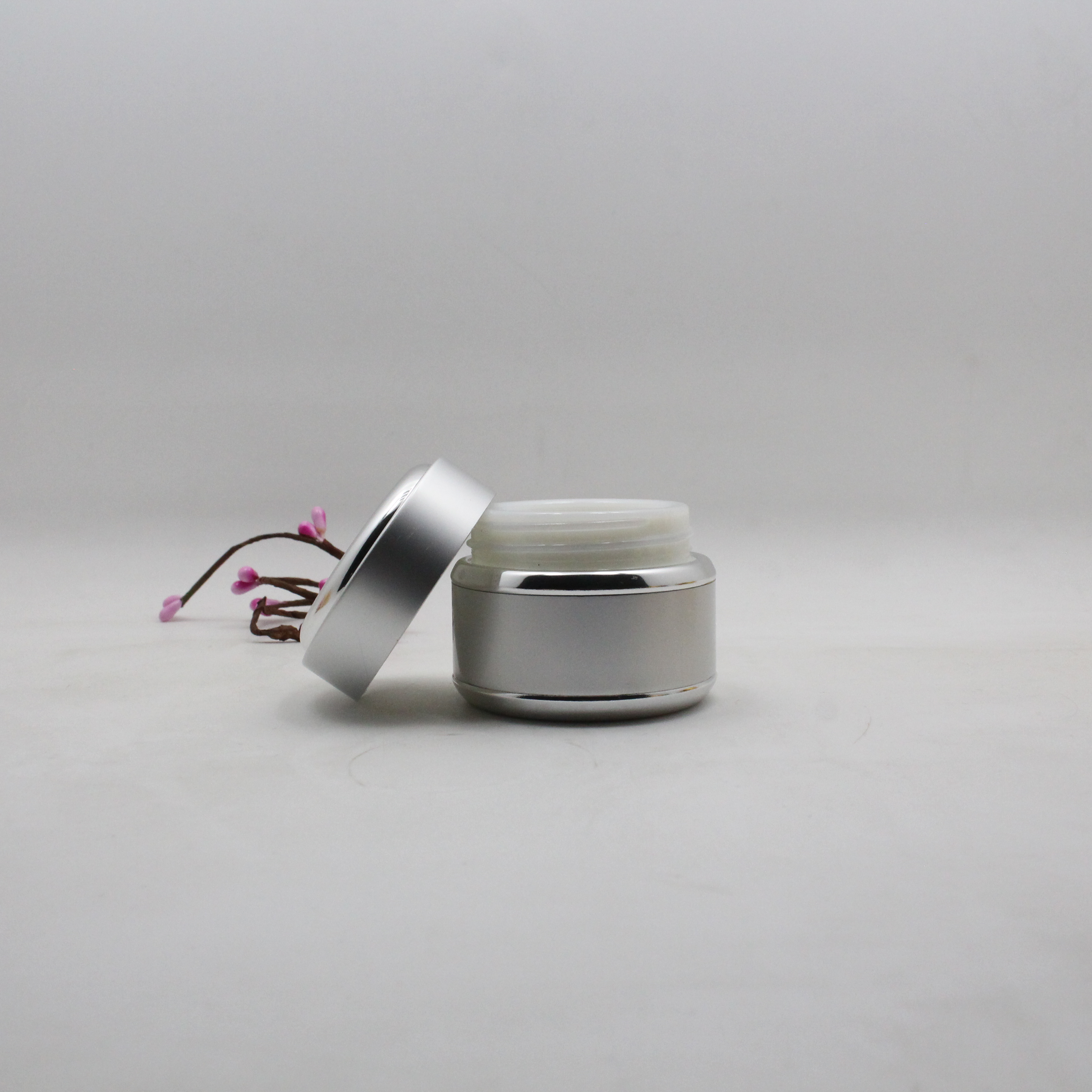 15g Fancy elegant glass inner face lotion cream Small cosmetic aluminum jar eco cosmetic jar