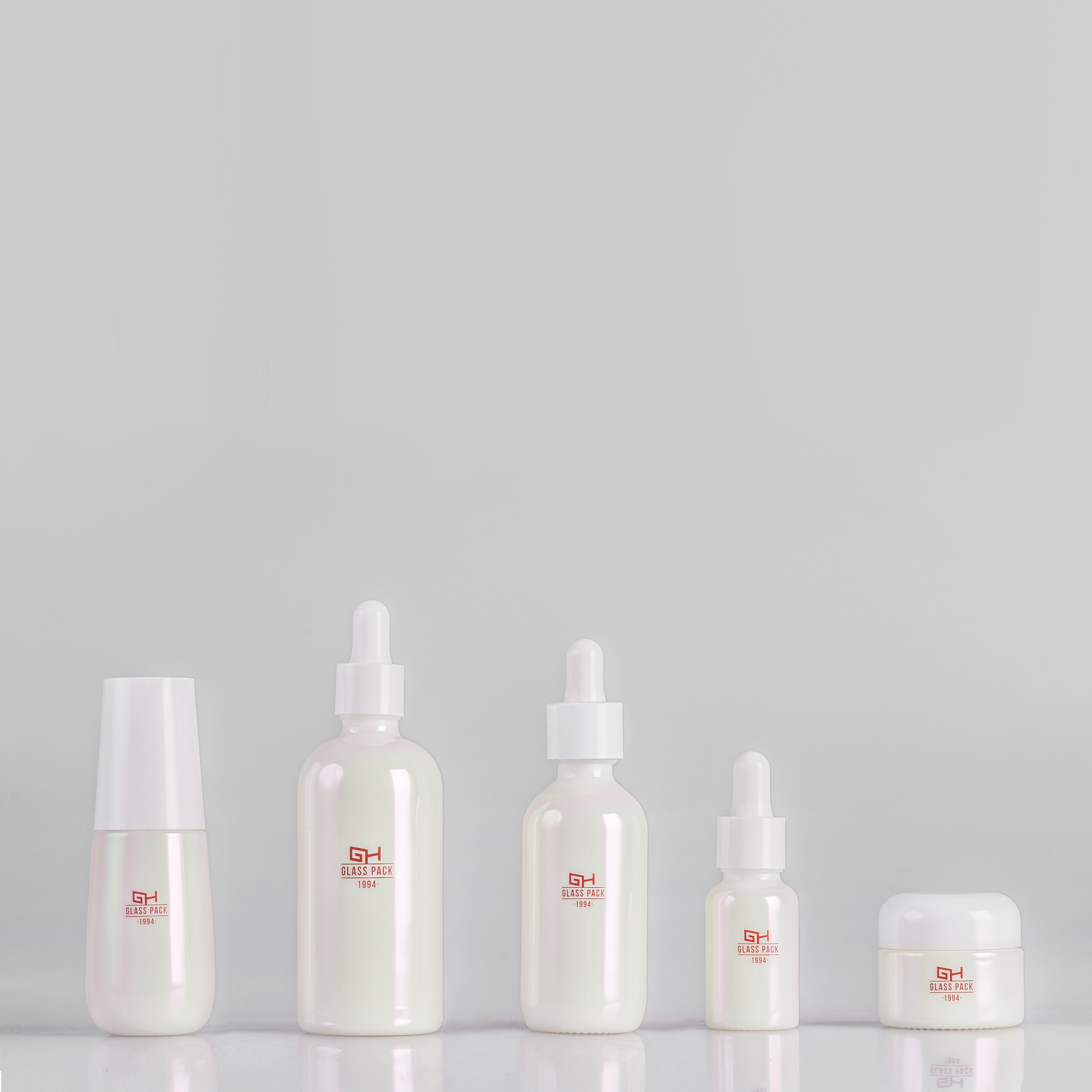 15g customized skincare packaging opal glass eye cream jar with lid