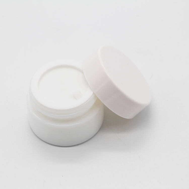 15g round white porcelain glass bottle cream jar